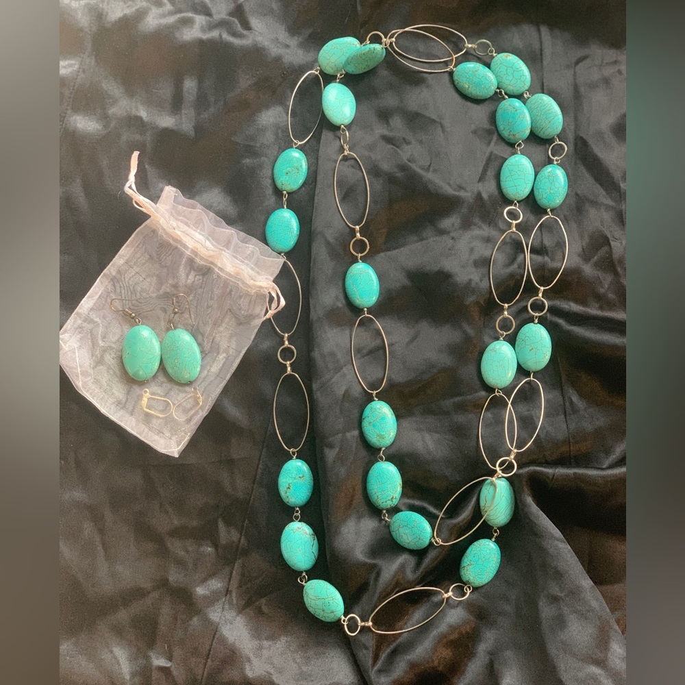 Turquoise necklace set